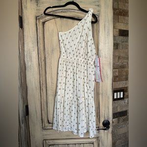 One shoulder sun dress